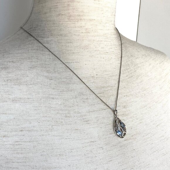 Sterling Silver 925 SLC Blue Topaz Marcasite Teardrop Pendant Necklace 18" Chain - Picture 13 of 16